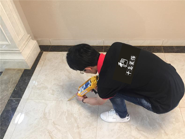 美縫好不好？瓷磚用勾縫劑還是美縫劑
